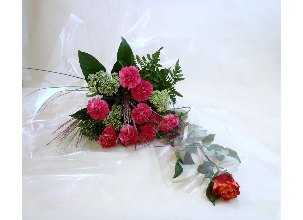 Decoration of flowers 44